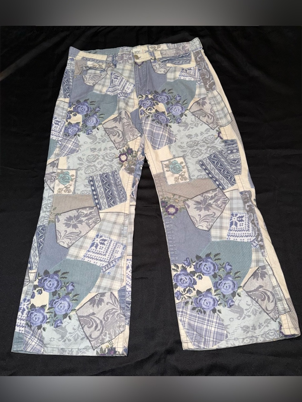 BDG Urban Outfitters Kayla Patchwork Wide Leg Pants Size 33 Low Rise Cottagecore - Picture 2 of 13